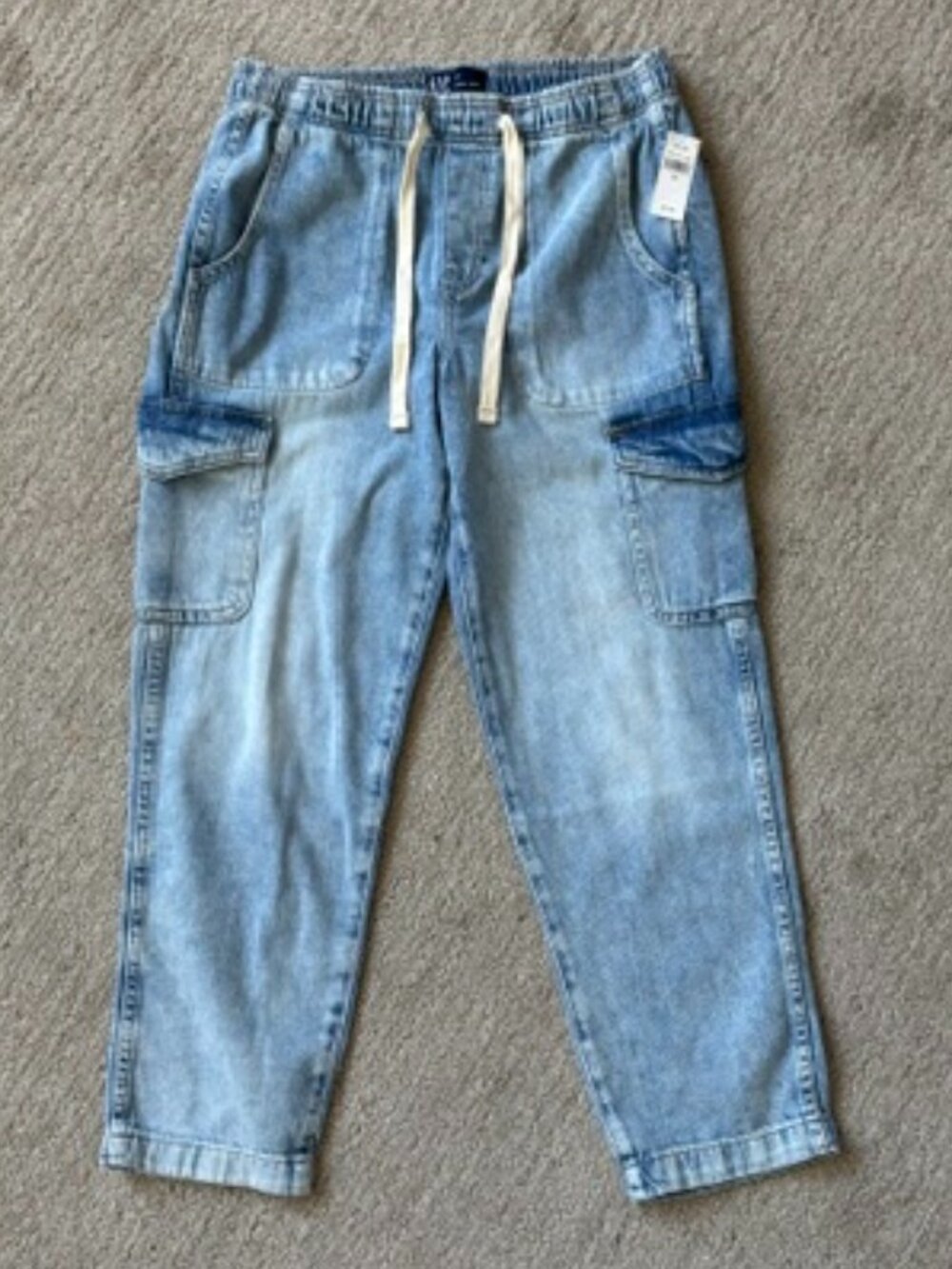 GAP Women's Pull-On Cargo Elastic Waist Jeans, New with Tags